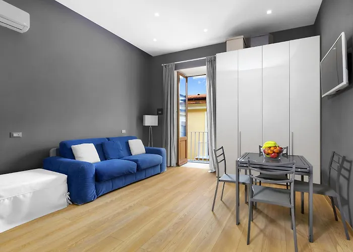 - Center * سورينتو